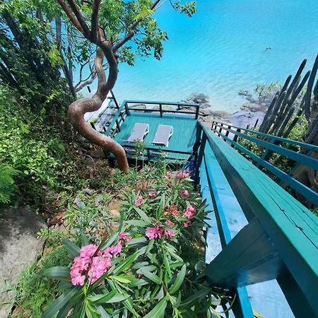Sailfish Villa Luxury Beachfront Estate Magens Bay Cruz Bay Exterior photo