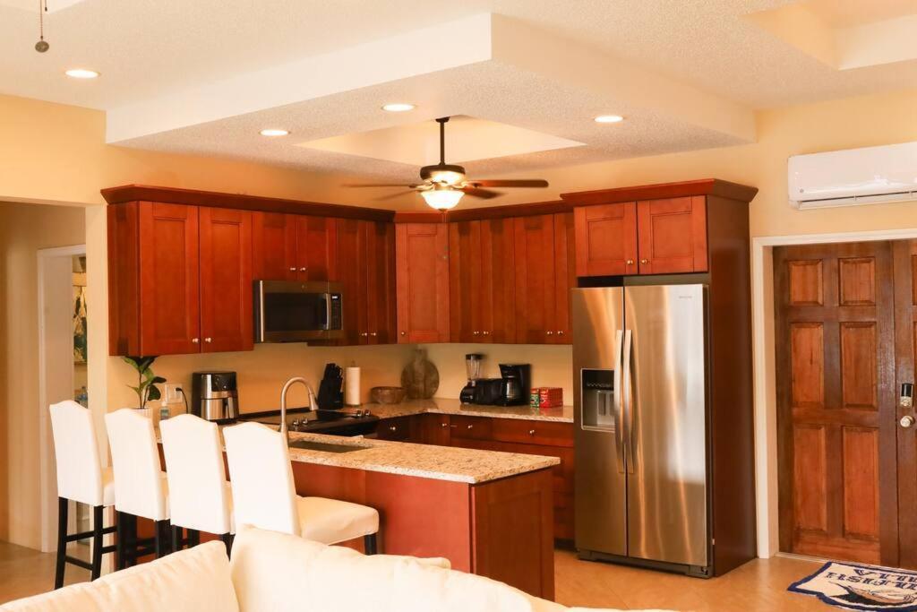 Sailfish Villa Luxury Beachfront Estate Magens Bay Cruz Bay Exterior photo