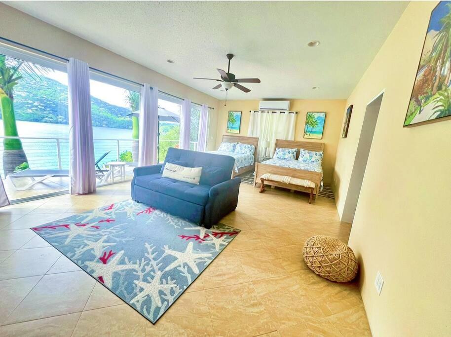 Sailfish Villa Luxury Beachfront Estate Magens Bay Cruz Bay Exterior photo