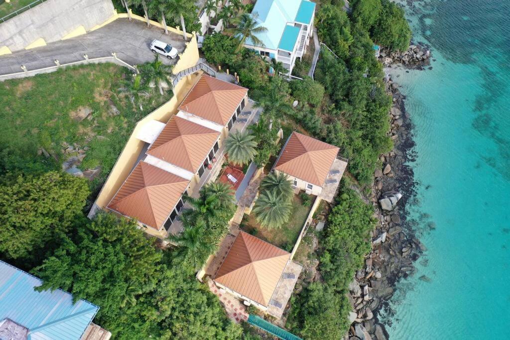 Sailfish Villa Luxury Beachfront Estate Magens Bay Cruz Bay Exterior photo