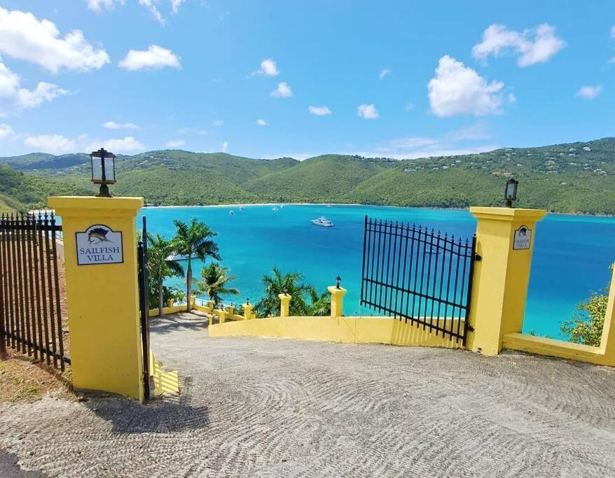 Sailfish Villa Luxury Beachfront Estate Magens Bay Cruz Bay Exterior photo